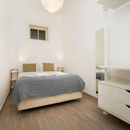 Vintage W/ Terrace Lisbona