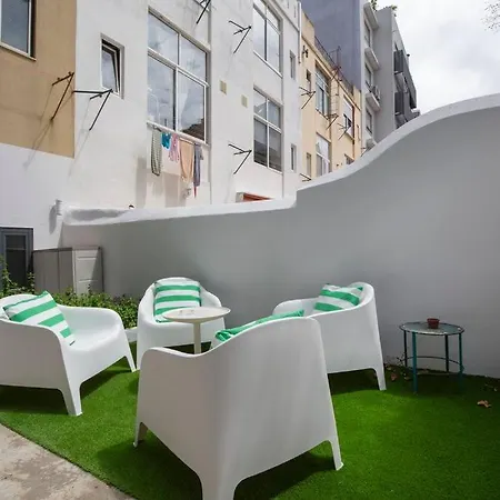 Appartamento Vintage W/ Terrace Lisbona