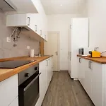 Appartement Vintage W/ Terrace