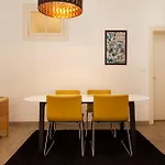 Appartement Vintage W/ Terrace