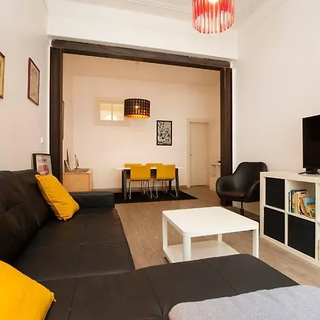 Vintage W/ Terrace *